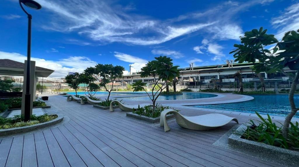 1Br Prisma Residences Dmci Stylish Condo Pasig City 外观 照片